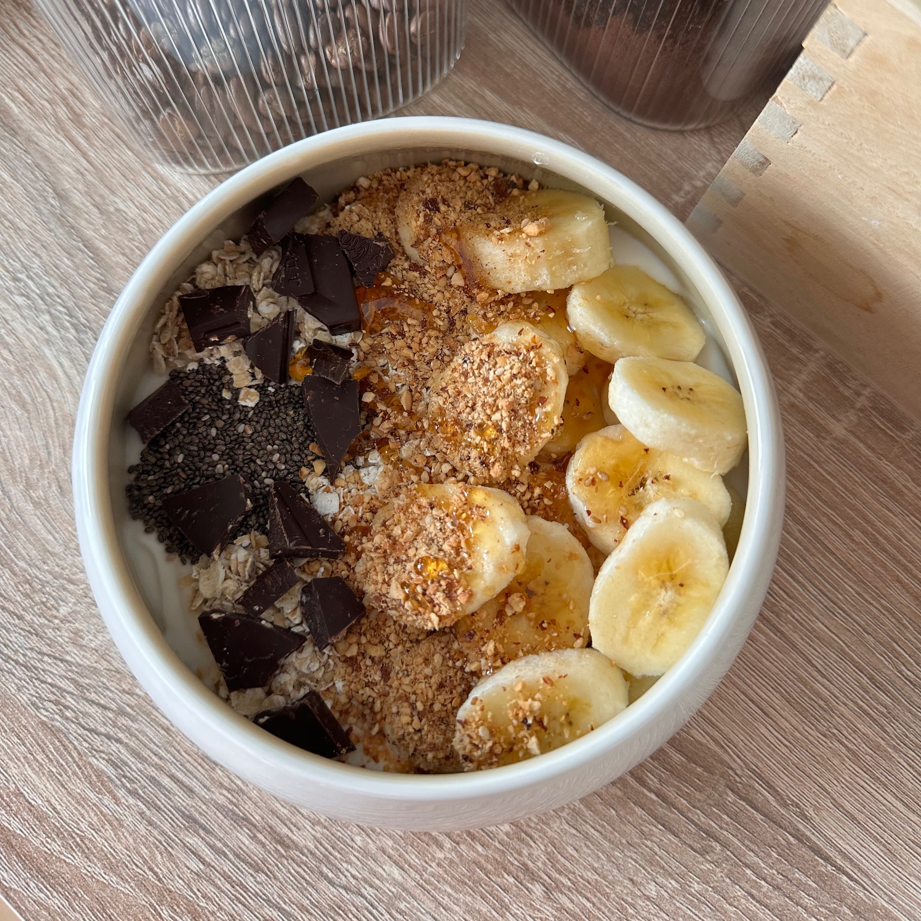 Tropical yogurt bowl with a chocolate crunch